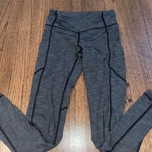 Grey Lululemon leggings